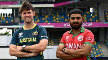 Mitchell Marsh & aqib ilyas