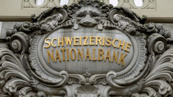 সুইস ব্যাংক, সুইস ফ্রাঁম, ফ্রাঁ, সুইস ন্যাশনাল ব্যাংক, আহসান এইচ মনসুর, অর্থ পাচার,