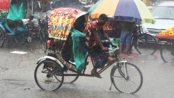 ৪ বিভাগে আজ হতে পারে ভারী বৃষ্টি, সেপ্টেম্বরে আবারও তাপদাহ-বন্যার শঙ্কা