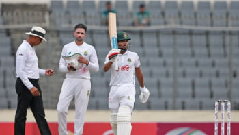 Keshav Maharaj & Mehidy Hasan Miraz