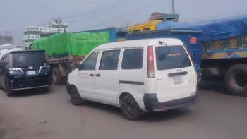 বকেয়া বেতন, ঢাকা-ময়মনসিংহ মহাসড়ক, ঢাকা-টাঙ্গাইল মহাসড়ক, গাজীপুর, পোশাক কারখানা,