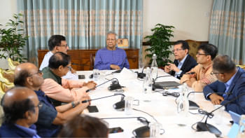 প্রধান উপদেষ্টা, ড. মুহাম্মদ ইউনূস, অন্তর্বর্তী সরকার,