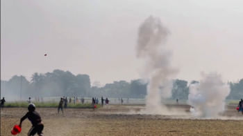 জাজিরায় হাতবোমা বিস্ফোরণ