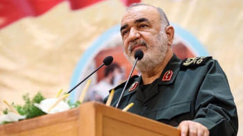 ইরানের বিপ্লবী রক্ষীবাহিনীর (আইআরজিসি) প্রধান মেজর জেনারেল হোসেন সালামি। ছবি: সংগৃহীত