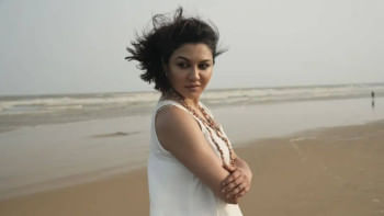 দুই বাংলার জনপ্রিয় অভিনেত্রী জয়া আহসান। ছবি: জয়ার অফিশিয়াল ফেসবুক পেজ