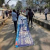 ‘প্রতিশোধ নিতে’ আইডিয়াল কলেজের সাইনবোর্ড খুলে ফেলেছে ঢাকা কলেজর শিক্ষার্থীরা ঢাকা কলেজ, আইডিয়াল কলেজ, শিক্ষার্থী, সংঘর্ষ,
