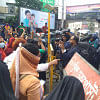 নতুন বেতন কাঠামো প্রত্যাখ্যান করে মিরপুর-১০ এ পোশাকশ্রমিকদের অবস্থান পোশাকশ্রমিক