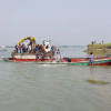 ডুবে যাওয়া ট্রলার ডুবে যাওয়া ট্রলার