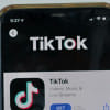 টিকটক। ছবি: মে গথিয়েঁ/আনস্প্ল্যাশড