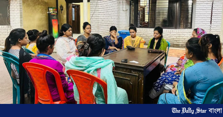 Anal ona porno tomosha Ikki marta mushtlash birinchi marta, haqiqatan ham ruscha