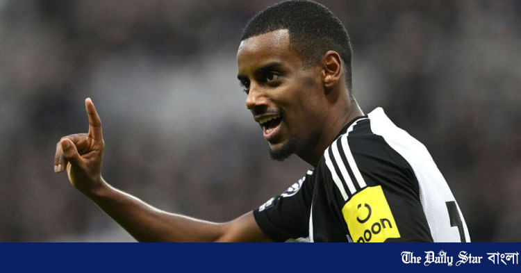 Katta qizlar bilan porno kontsert Vika va Yuradan uy qurilishi