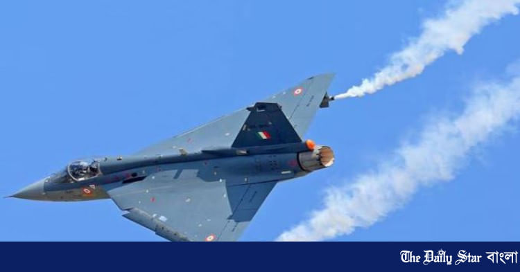 ভারতের নতুন যুদ্ধবিমান তেজস। ছবি: সংগৃহীত