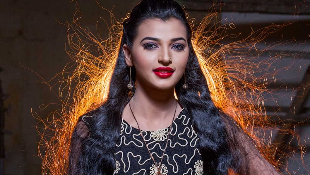 আফিয়া নুসরাত বর্ষা আফিয়া নুসরাত বর্ষা