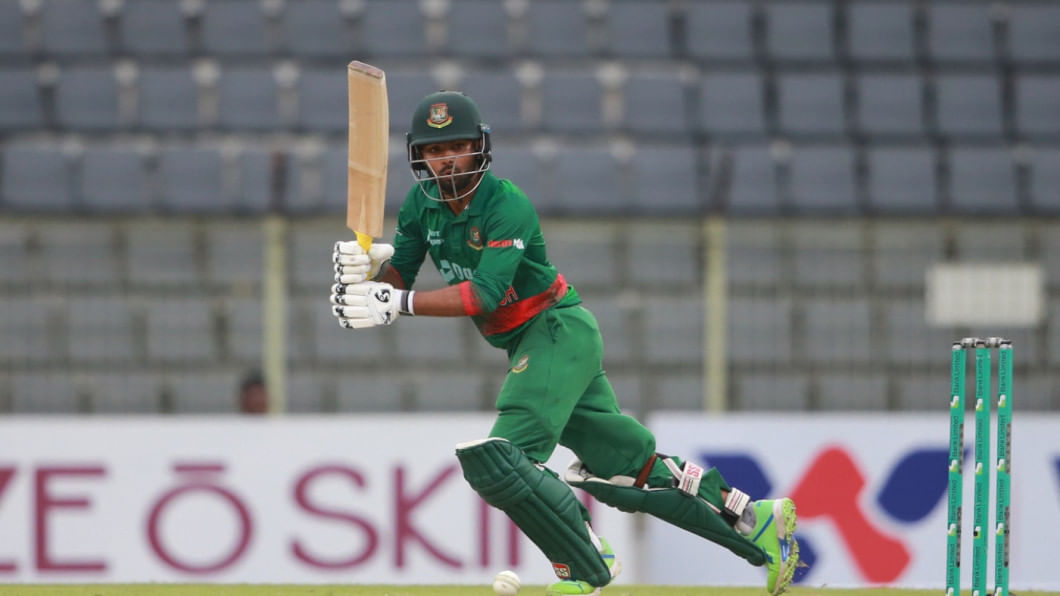 Yosh ayolning ginekologga tashrifi videosi