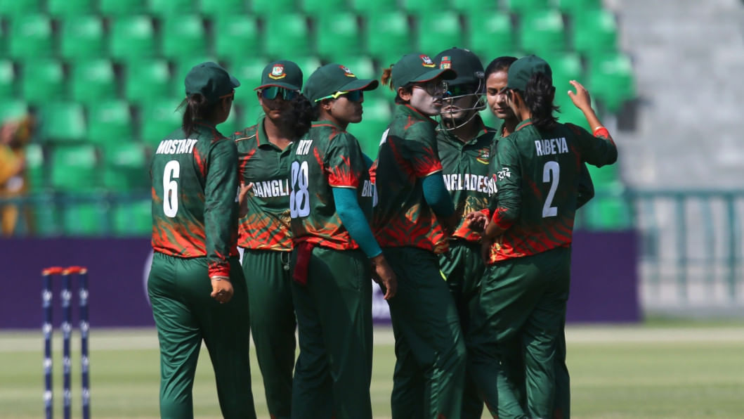 Amaki jiyanini internetda sikishadi