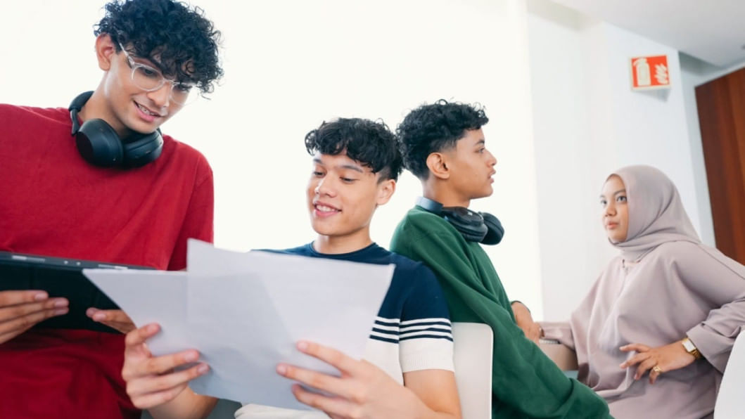 Ivana Fukalot bilan anal Koplab qizlar orgazm va konvulsiv ravishda kamming bilan porno tomosha qiling